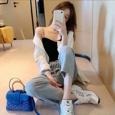 疯疯癫癫的阿兹洛